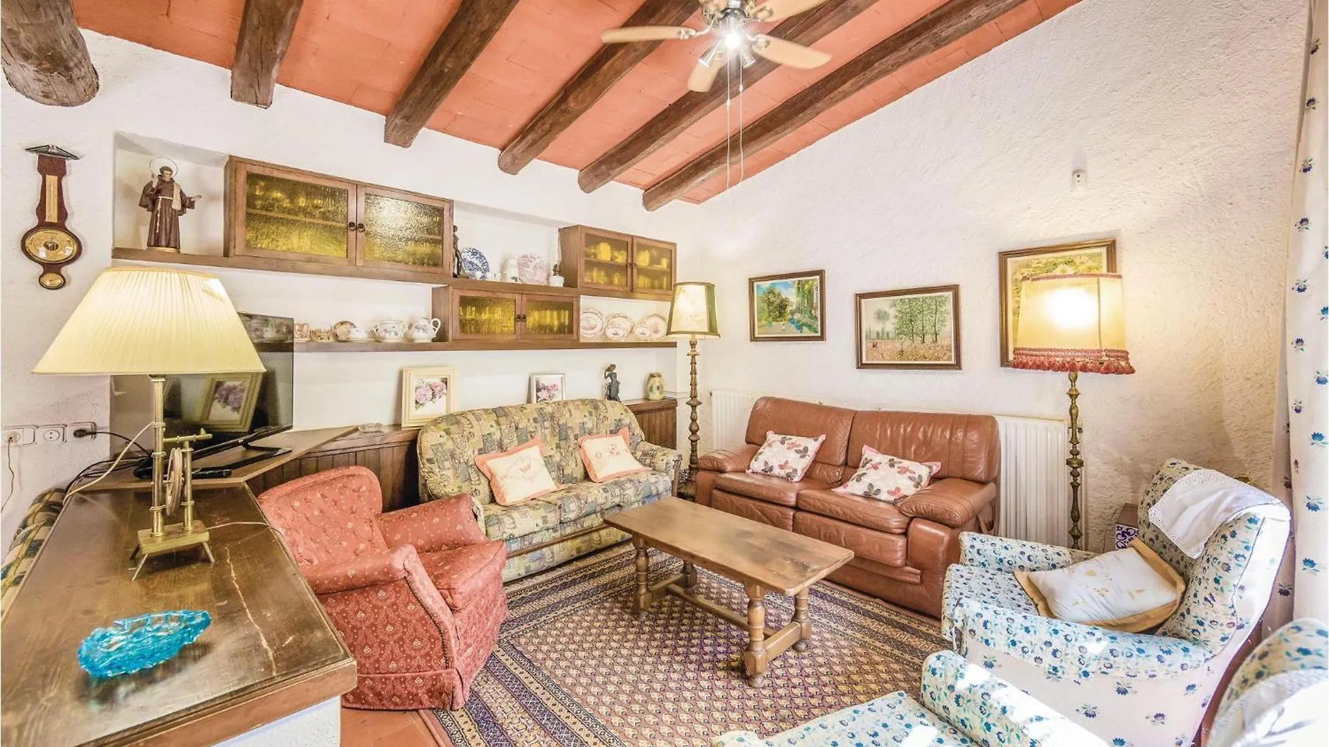 6 Bedroom Gorgeous Home In Riudoms 0*,