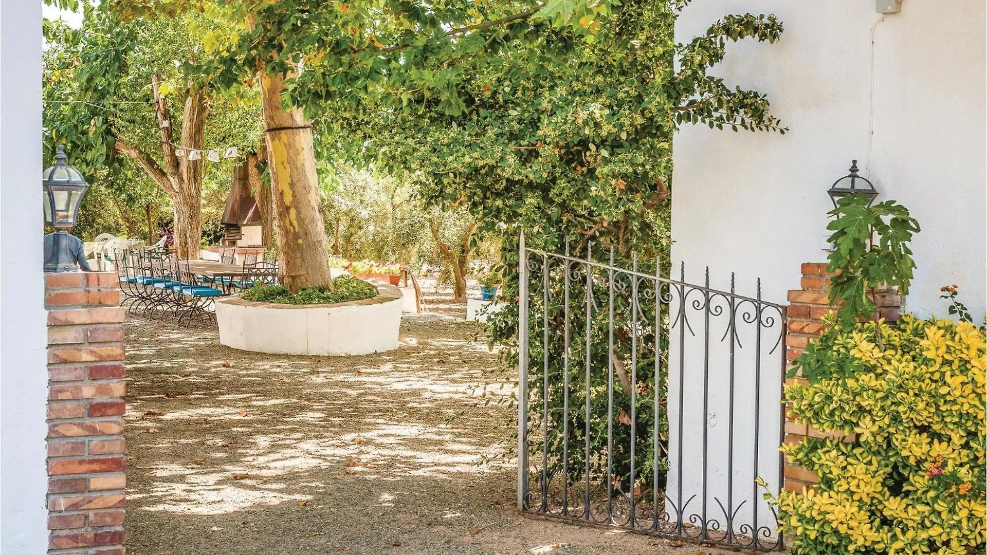 6 Bedroom Gorgeous Home In Riudoms 0*,